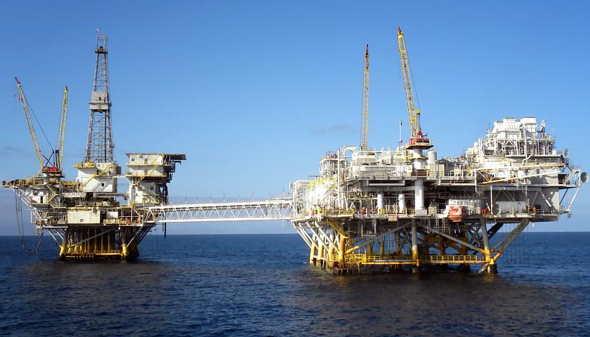 Oil Prices Tumble After Iran Declares Strait of Hormuz Open, McCabe Says Spike Was Driven by ‘Fear’