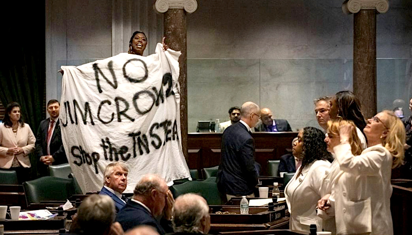 Democrat State Senator Who Stood Atop Desk During Redistricting Vote Suspended from Committee