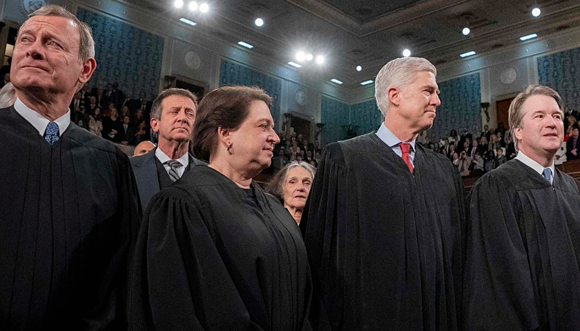 Supreme Court Campaign Finance Ruling Gives GOP Major Edge in Upcoming Elections, Former Prosecutor Says