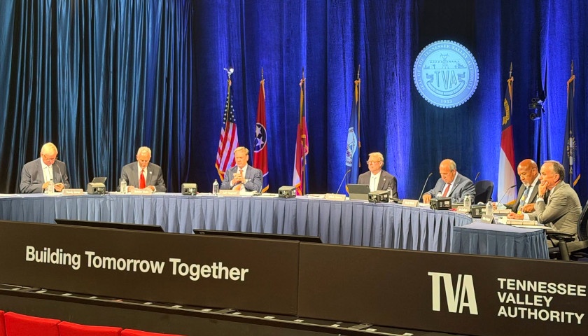 TVA Establishes Separate Rate Structure for Data Centers