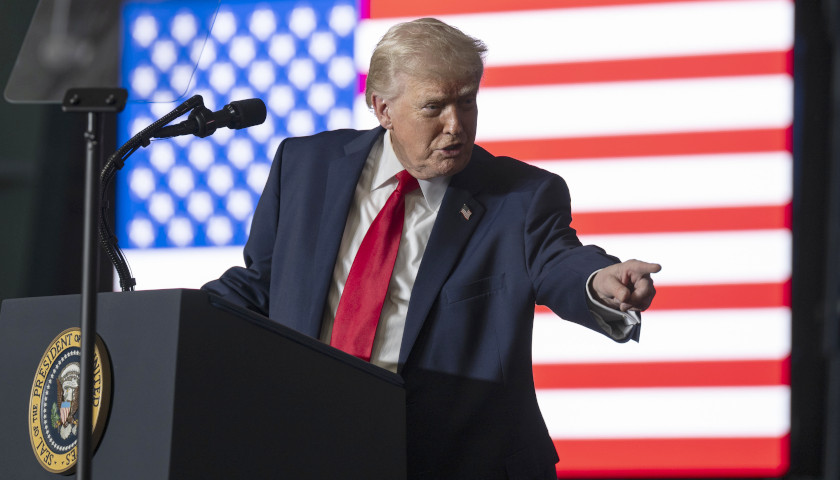 Trump, Vance Set to Headline RNC’s First-Ever Midterm Convention