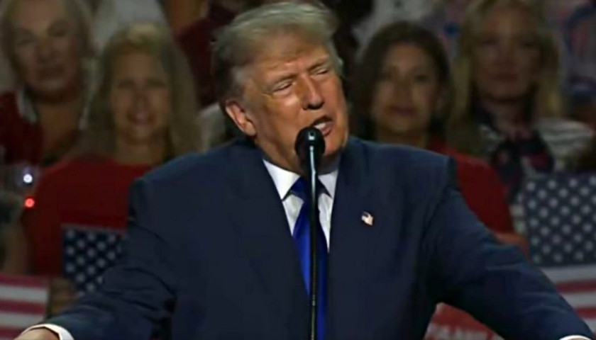 Trump Pledges $5,000 ‘Trump Dividends’ for Every Adult American if GOP Maintains Majorities in U.S. House, Senate